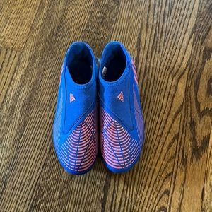 Adidas Predator Laceless Cleats